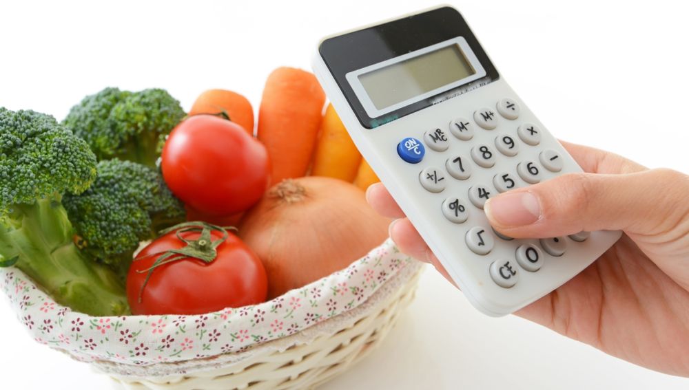 Comer más de lo que piensas por qué subestiman británicos el consumo de calorías