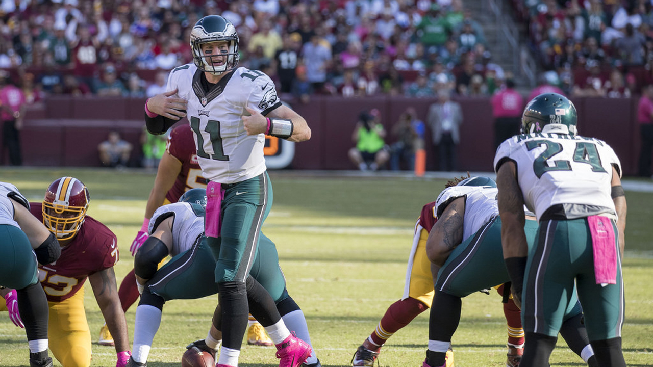 Eagles Carson Wentz looking good at first OTAs