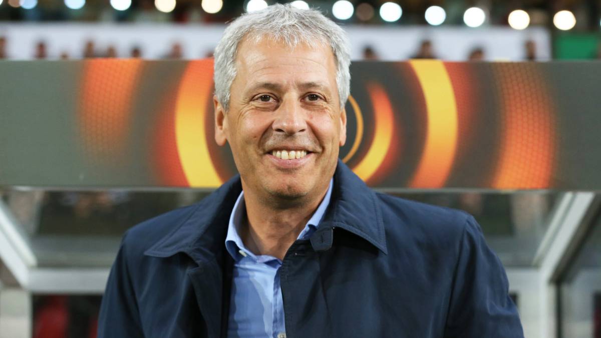Favre es ahora el nuevo entrenador del Borussia Dortmund