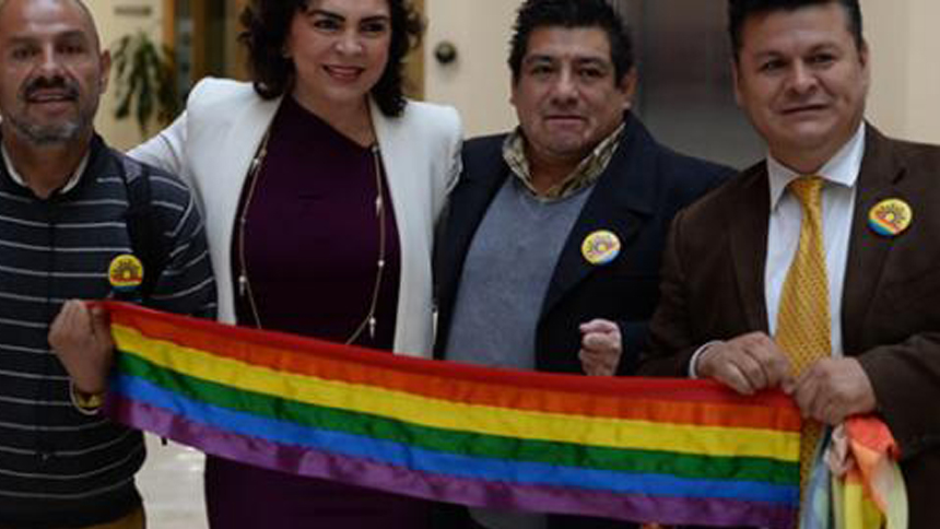 ¿El voto a favor o en contra del matrimonio Gay? ¿Aborto?