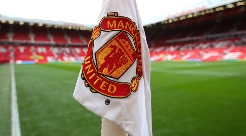Manchester United intentará enviar a Jake Garrett a su club