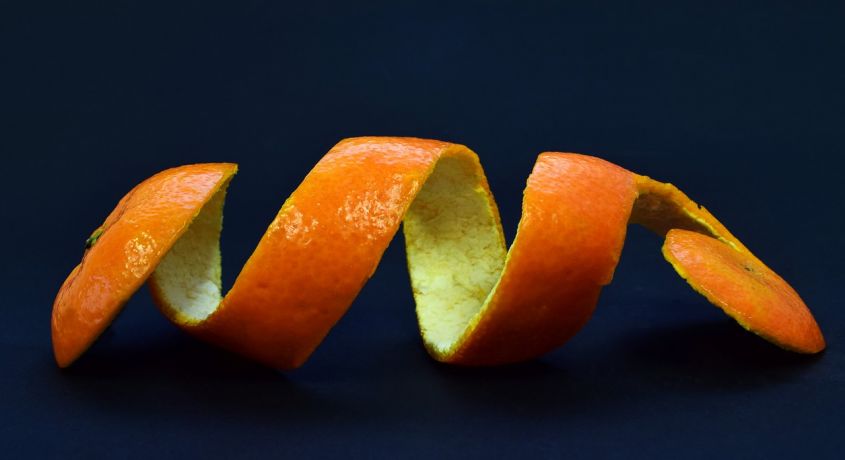 Baja de peso utilizando cáscara de naranja