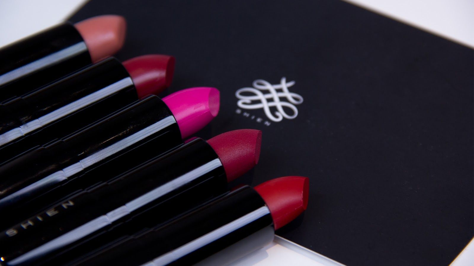 Los productos de belleza femenina