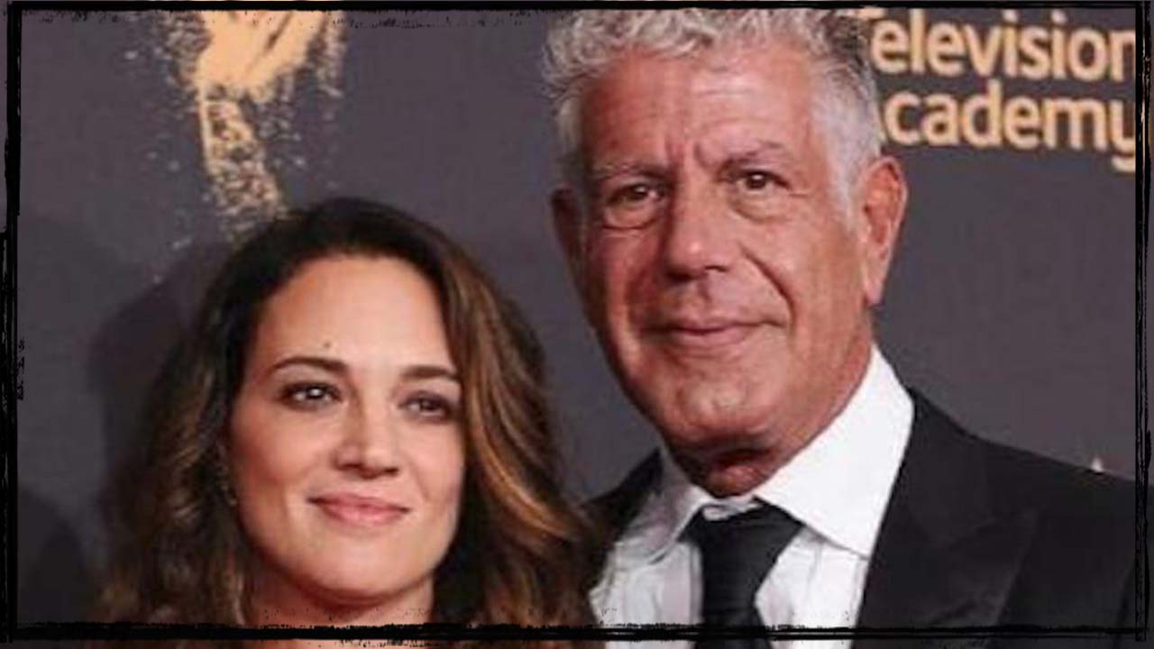 Lutto per Asia Argento è morto il suo compagno Anthony Bourdain
