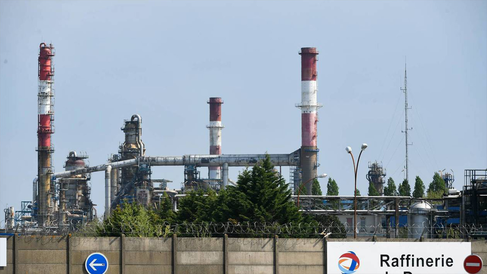 13 raffineries françaises bloquées depuis dimanche