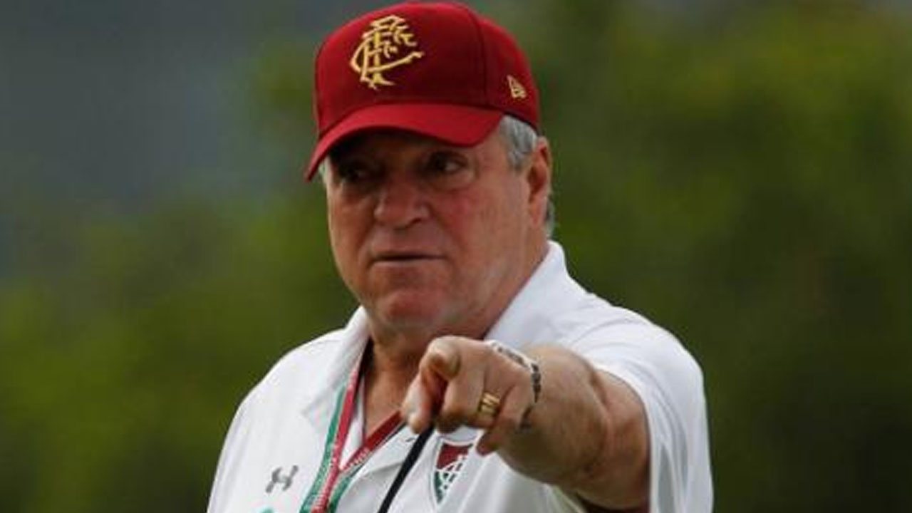 Fluminense começa a se preparar para encarar o Santos, vídeo