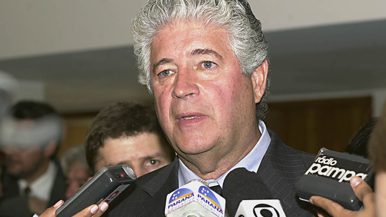 Requião acusa a Lava Jato de ser uma manobra do ‘capital estrangeiro’