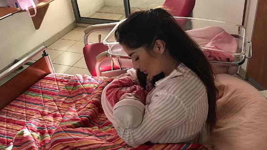 Liam, déjà très mince, dévoile le visage de sa fille Joy
