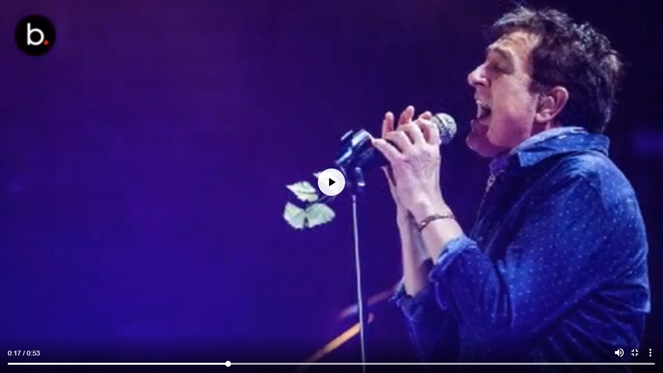 Manolo García da su apoyo a Amaia Montero luego del concierto en Cantabria