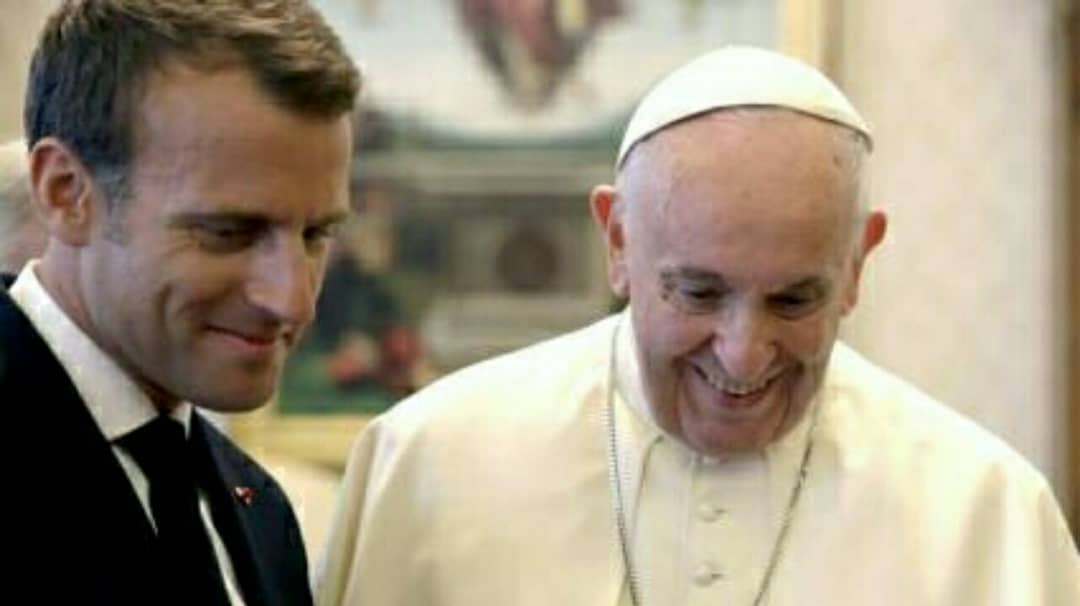 Ce qu'il faut retenir de l'entretien entre Emmanuel Macron et le pape François