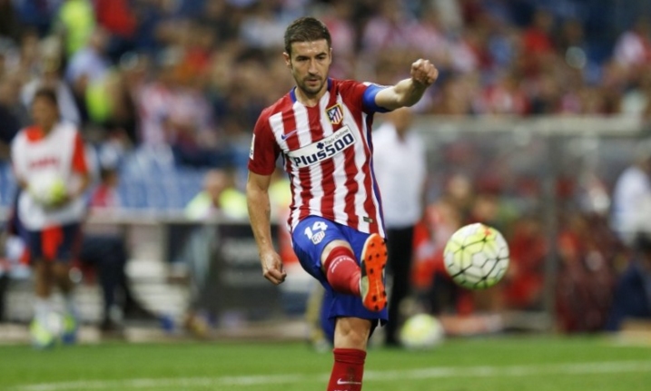 Gabi viajo a Qatar a su fichaje con el Al Sadd