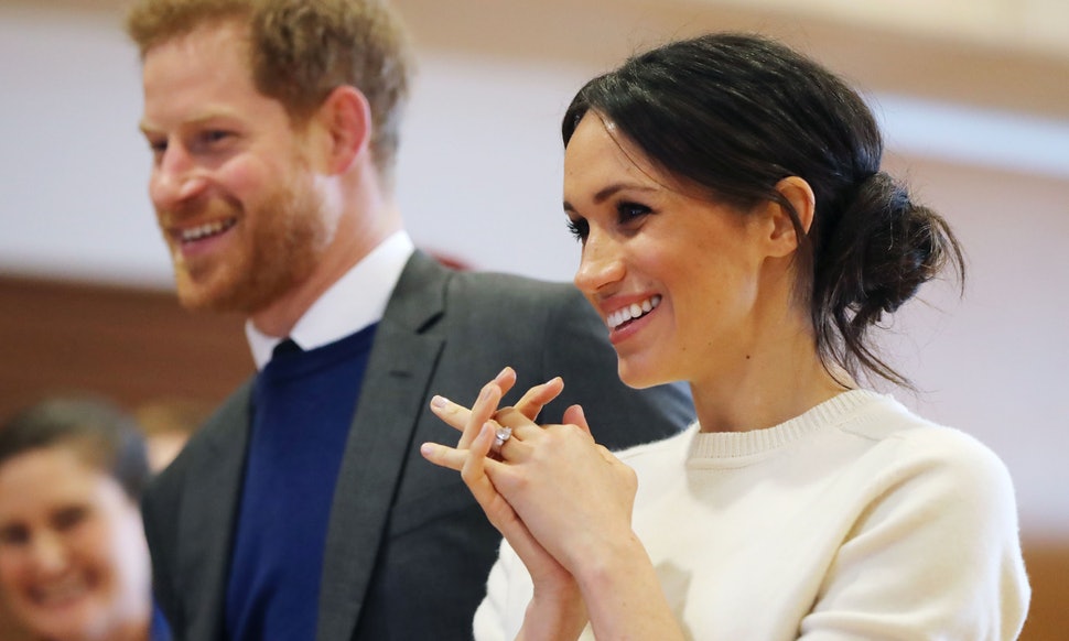 Prince Harry, Meghan Markle send wedding thank you cards
