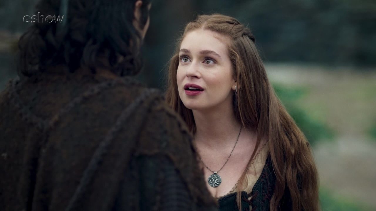 Marina Ruy Barbosa já estuda texto de sua próxima novela, 'O Sétimo Guardião'