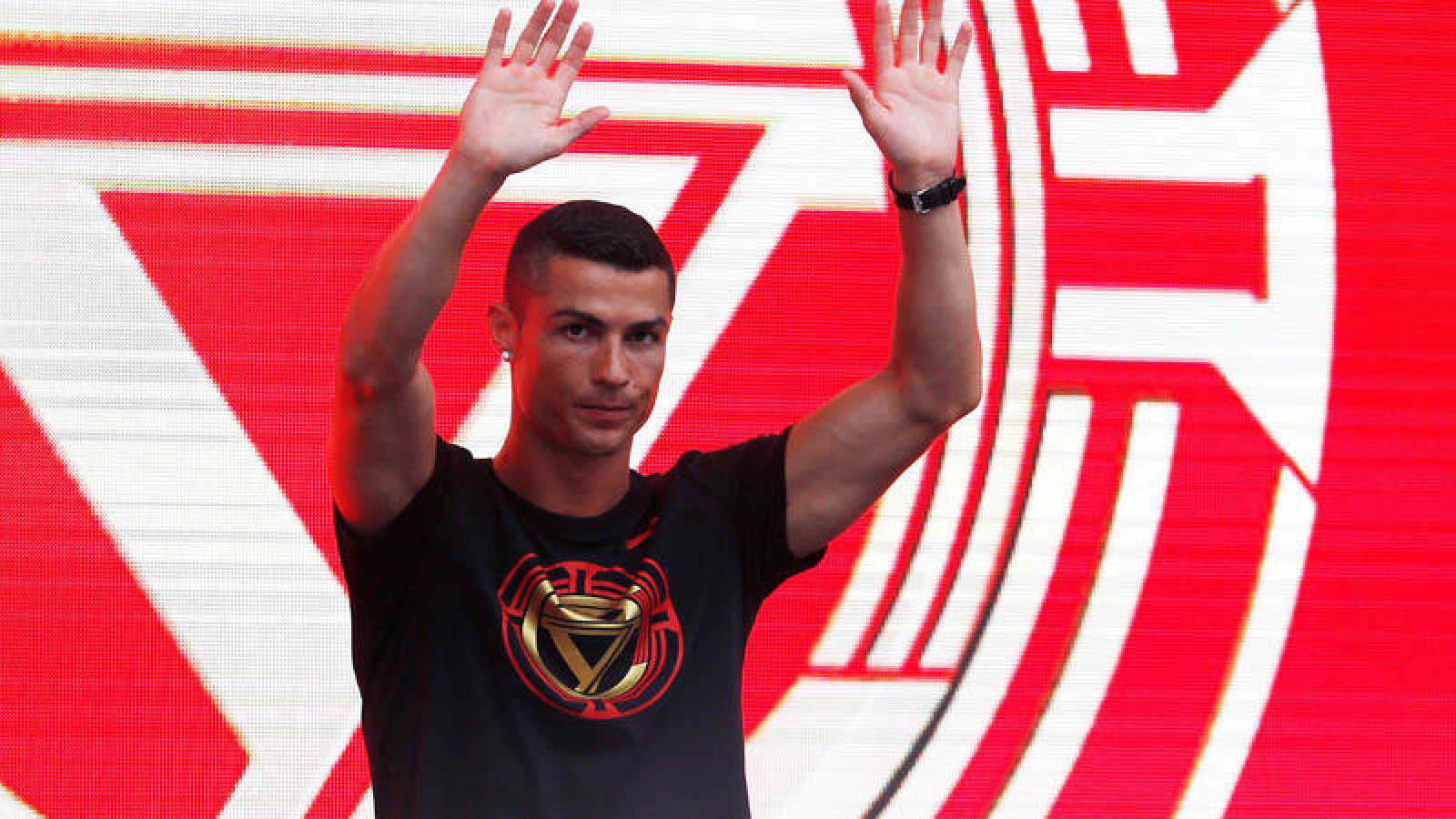 Ronaldo acuerda con Hacienda: 8,8 millones de euros y dos años de prisión