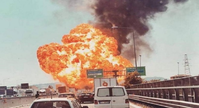 Dos muertos y más de sesenta heridos a causa de una explosión en Bolonia