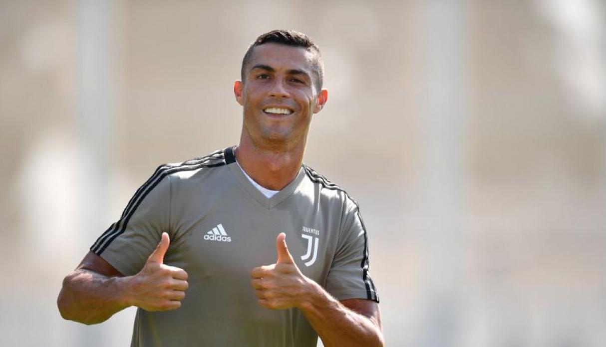 Paulo Dybala y Douglas Costa se burlaron de Cristiano Ronaldo