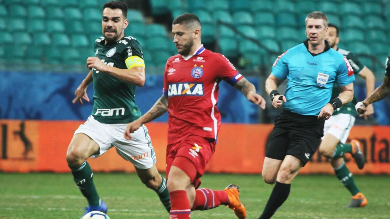 Palmeiras recebe o Bahia por vaga na semifinal