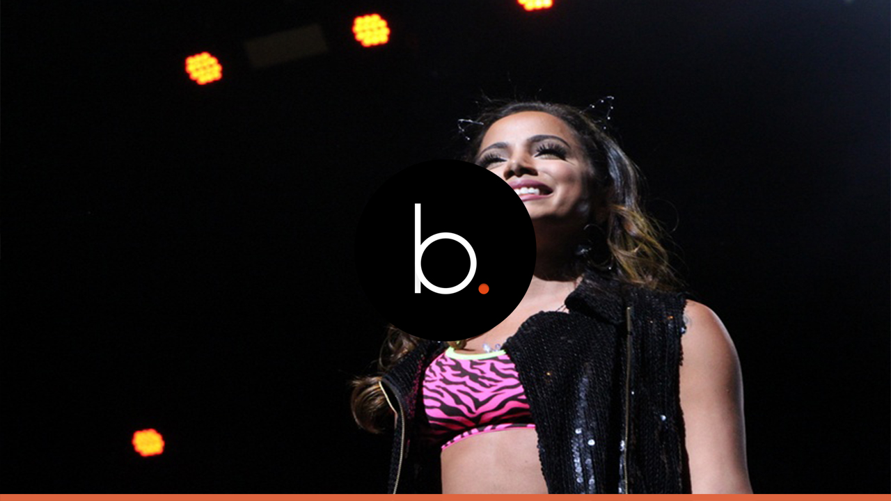 Anitta discute com fã que atacou Ludimilla na internet