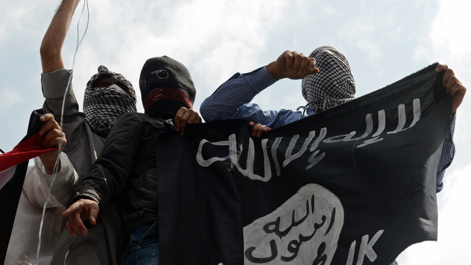 Duras críticas a Girauta por humillar a una pareja víctima del ISIS