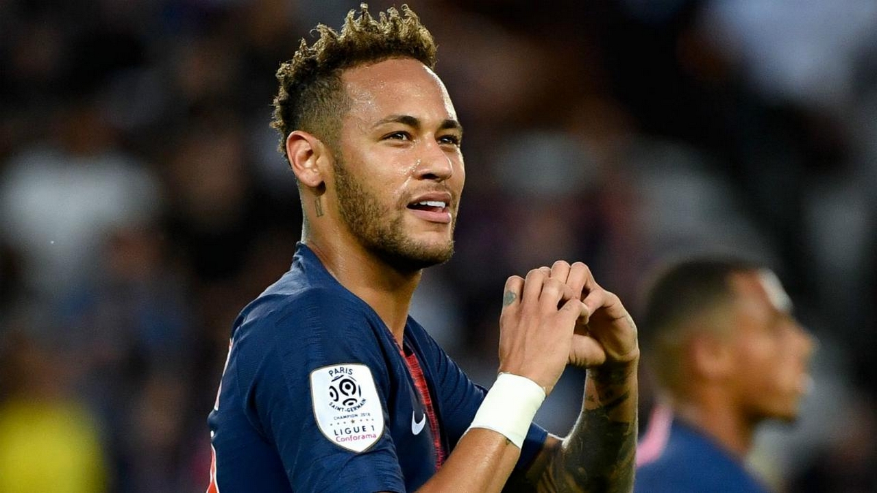 Mercato : le Real Madrid négocie avec Neymar pour 2019