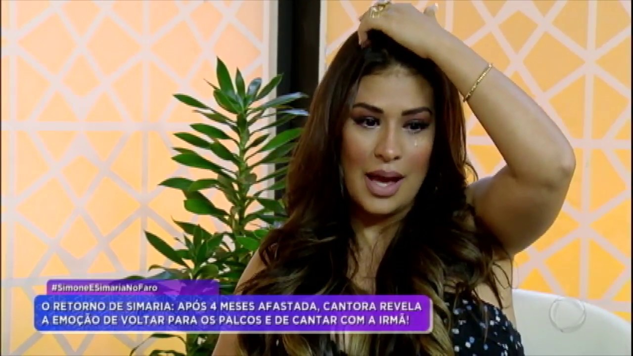 Simone chora ao lembrar das condições de Simaria no hospital
