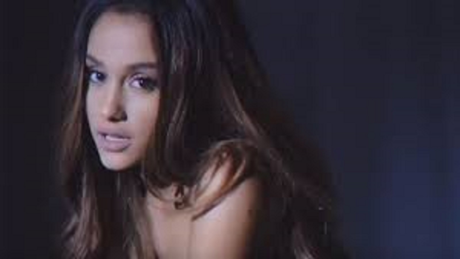 VIDEO: Ariana Grande realiza el lanzamiento de su cuarto album