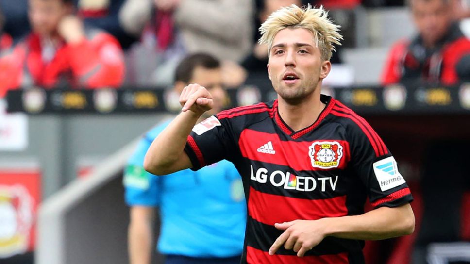 Kevin Kampl podría ser la alternativa a De Jong para el Barça