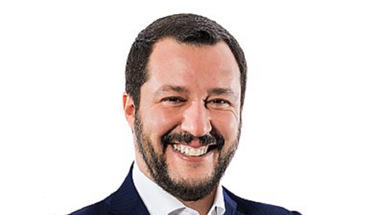 Salvini: salgono a cinque i capi di accusa, rischierebbe fino a 30 anni