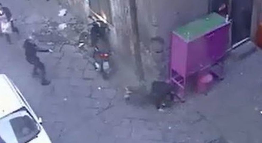 Napoli, Quartieri spagnoli, omicidio Verrano spunta il video del killer