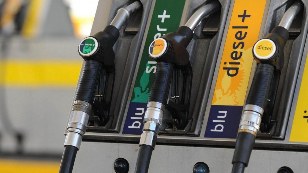 Taglio delle accise, ecco come il prezzo della benzina potrebbe calare