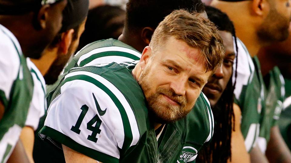 Ryan Fitzpatrick, Alvin Kamara star in high-scoring matchup