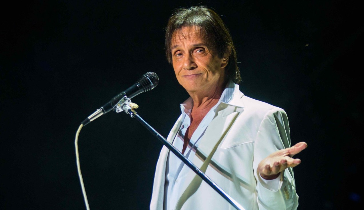Roberto Carlos cancela show por problema de saúde