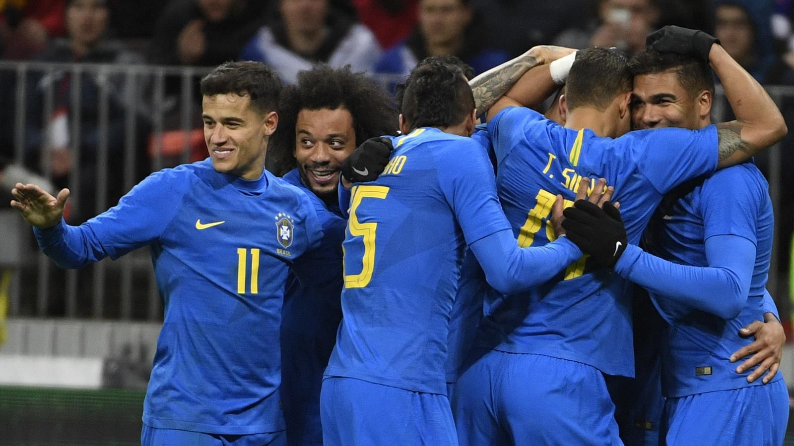 VÍDEO: Brasil golea a El Salvador en un recital de la canarinha