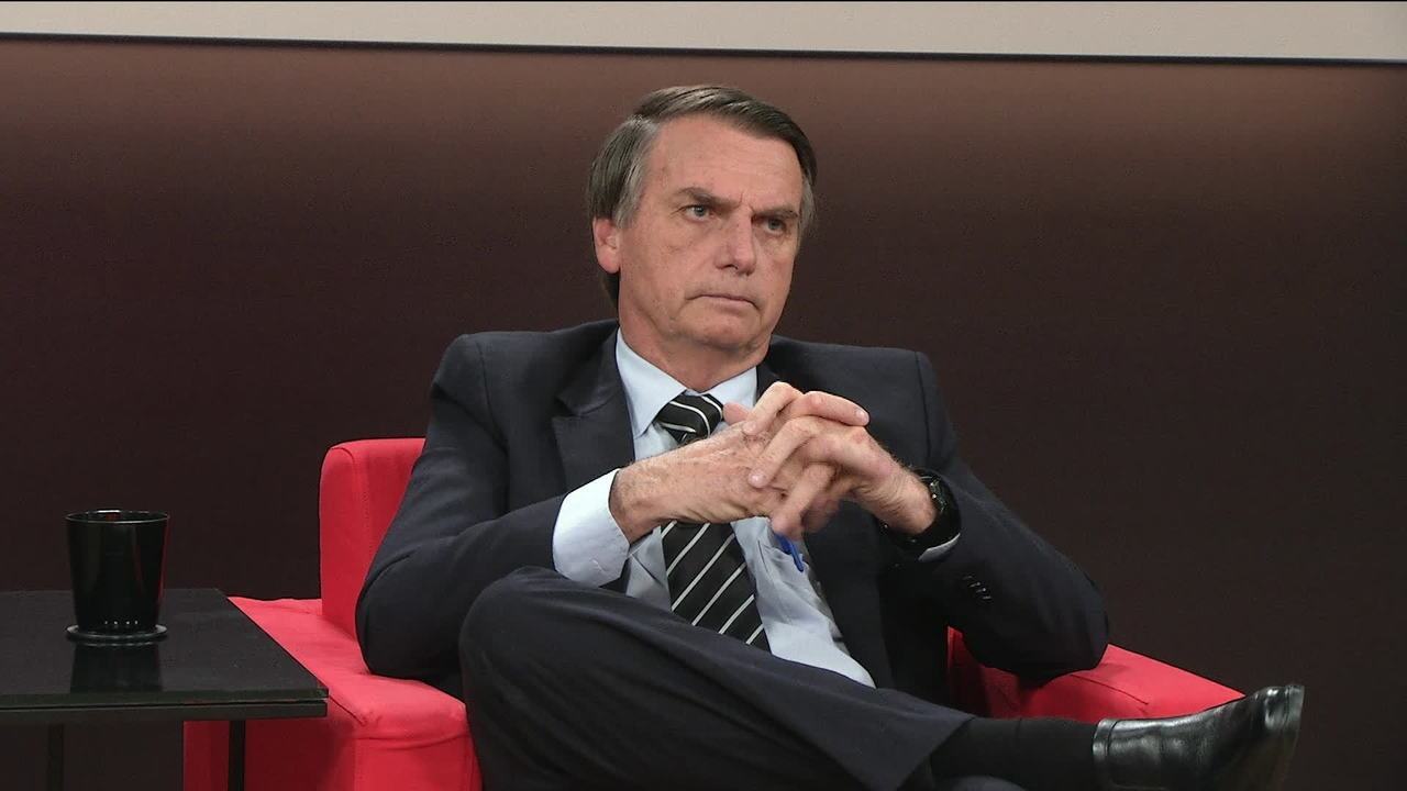 Jair Bolsonaro ganha votos entre as mulheres