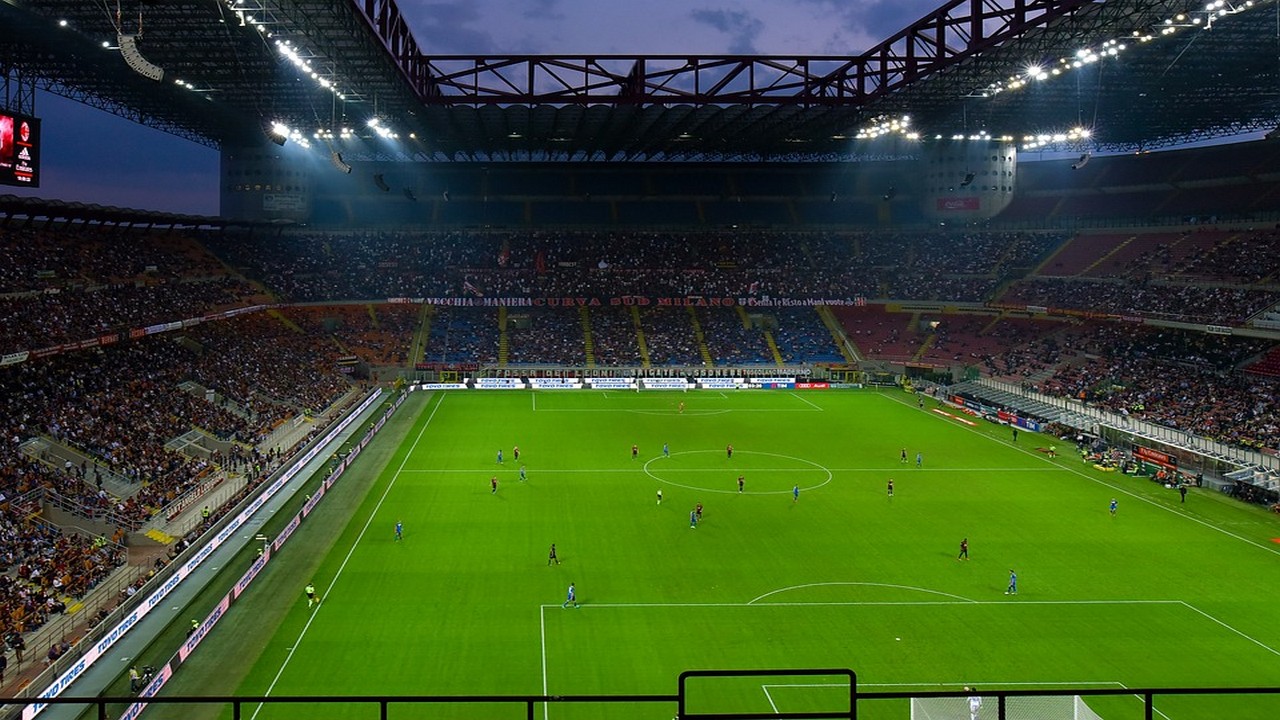 Diretta Inter-Tottenham su Sky e in streaming su NowTv stasera alle 18.55