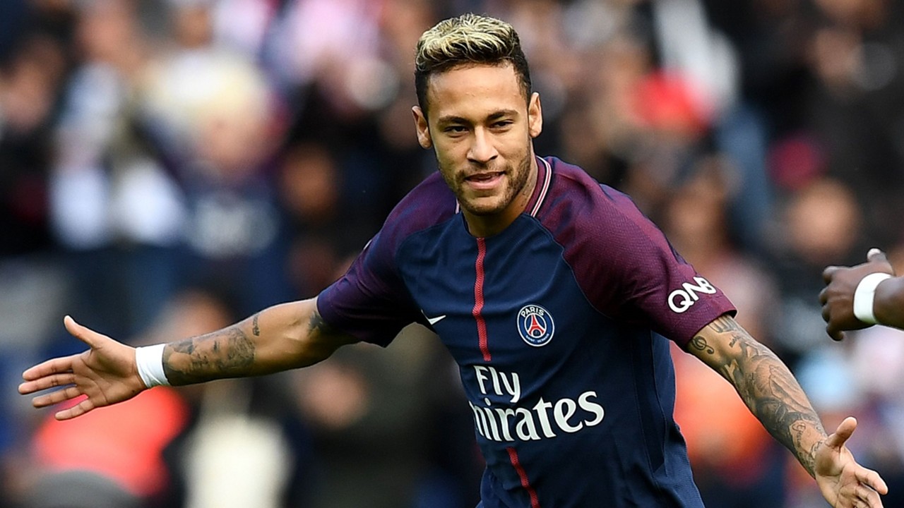 Thiago Silva défend le rôle de Neymar durant PSG - Liverpool