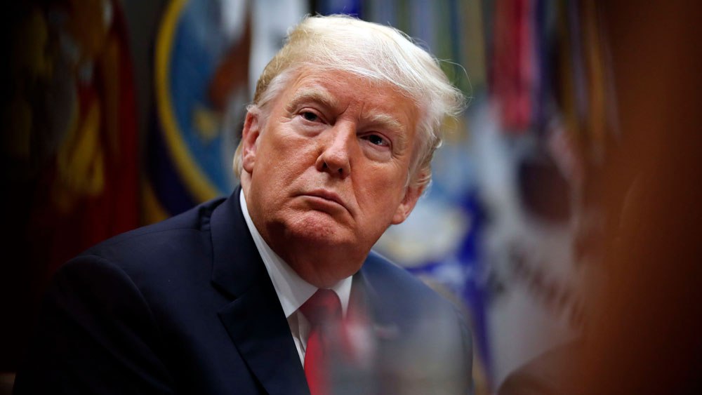 Stormy Daniels dévoile les détails de sa relation avec Donald Trump