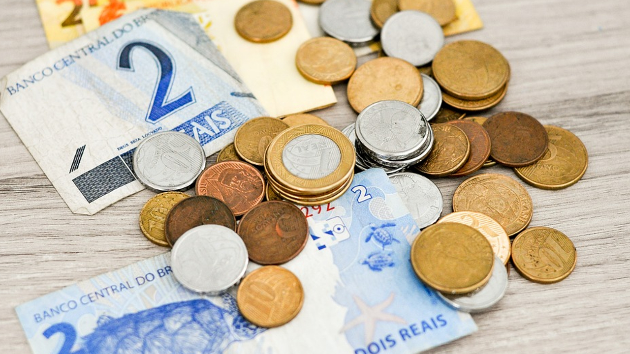 Mercado econômico responde à corrida presidenciável