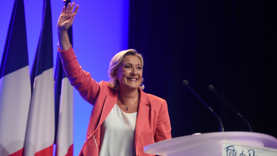 Le RN organise sa première Fête du drapeau