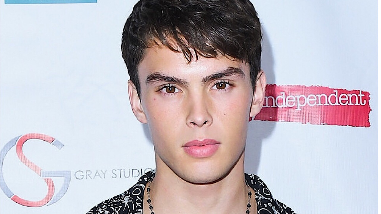 Photos of handsome young actor Jared Scott