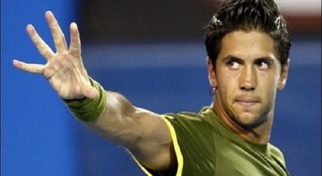 El público censura a Verdasco por no ser amable con un niño recogepelotas