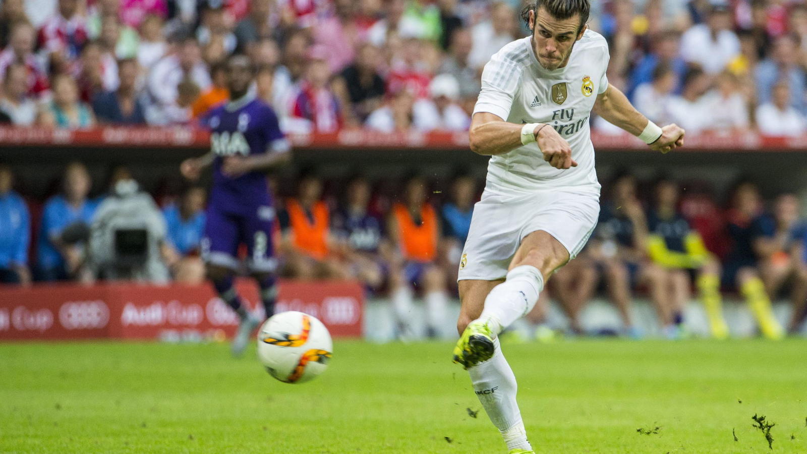 VÍDEO: Colocan a Gareth Bale fuera del Real Madrid y cerca de Inglaterra