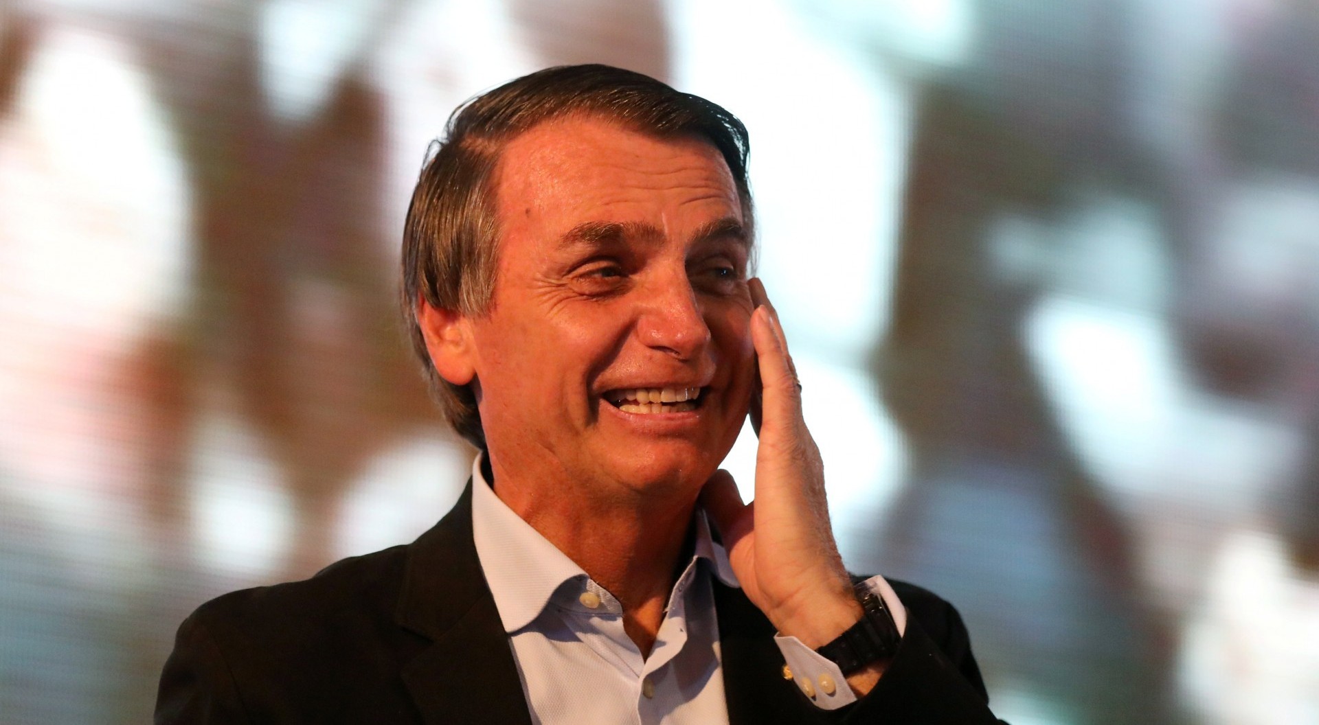 Jair Bolsonaro ultrapassa os 60% em nova pesquisa