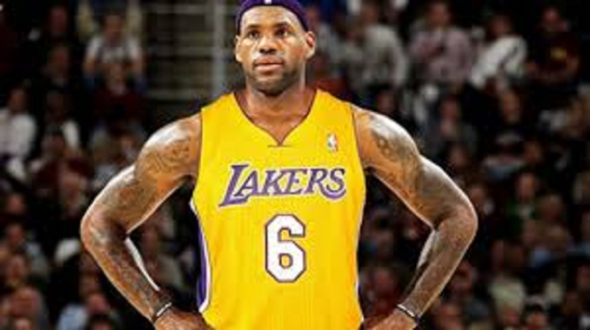 Lebron James débute cette nuit