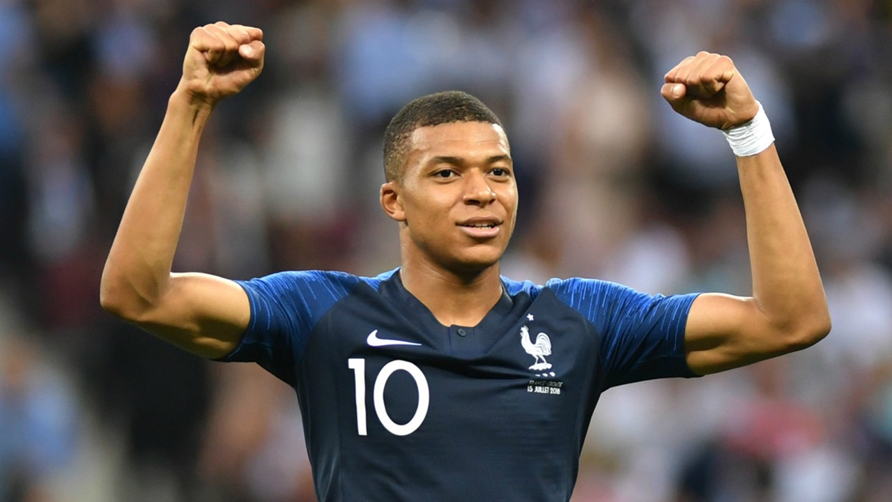 5 stars qui voient Kylian Mbappé Ballon d'Or