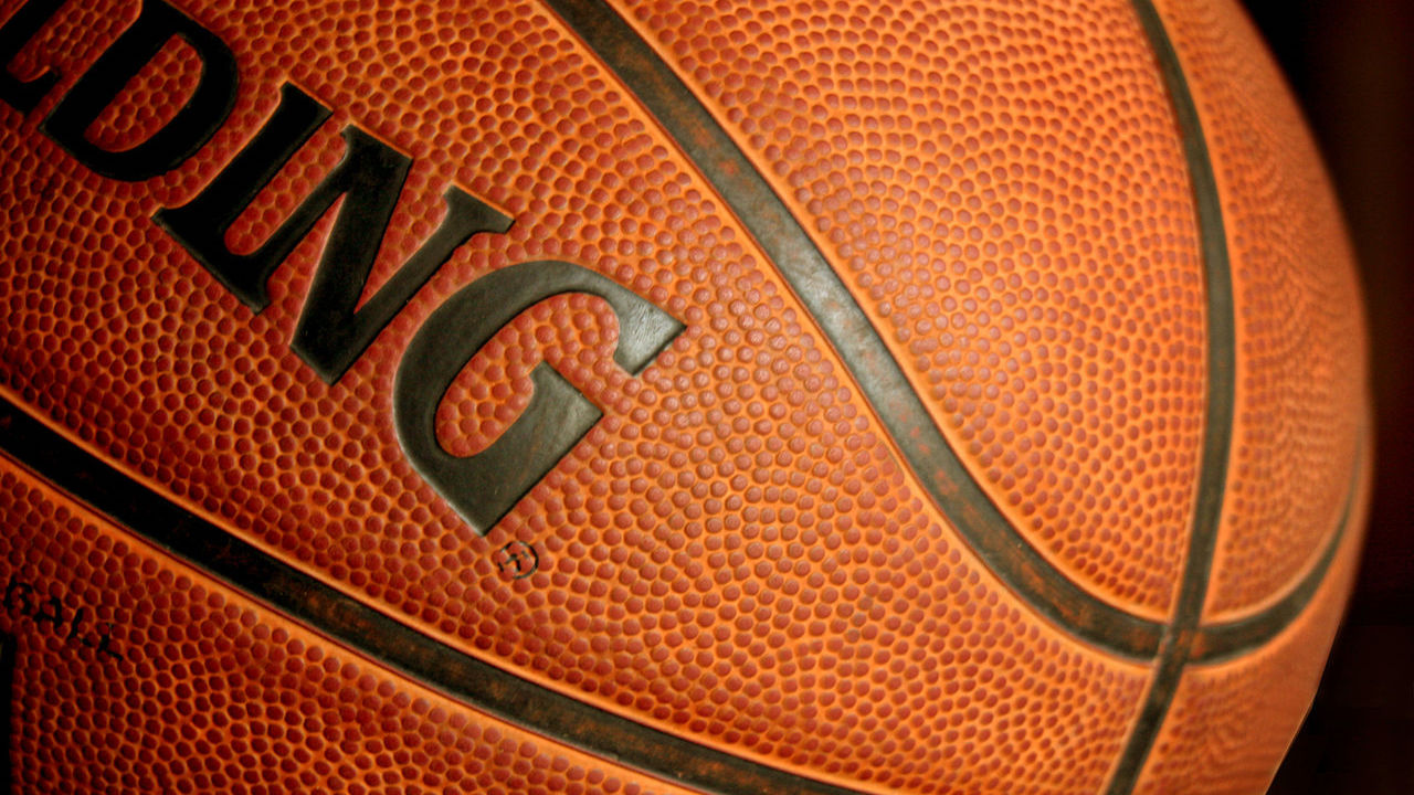 Nebraska basketball radio announcer Kent Pavelka nearing 1,000th game