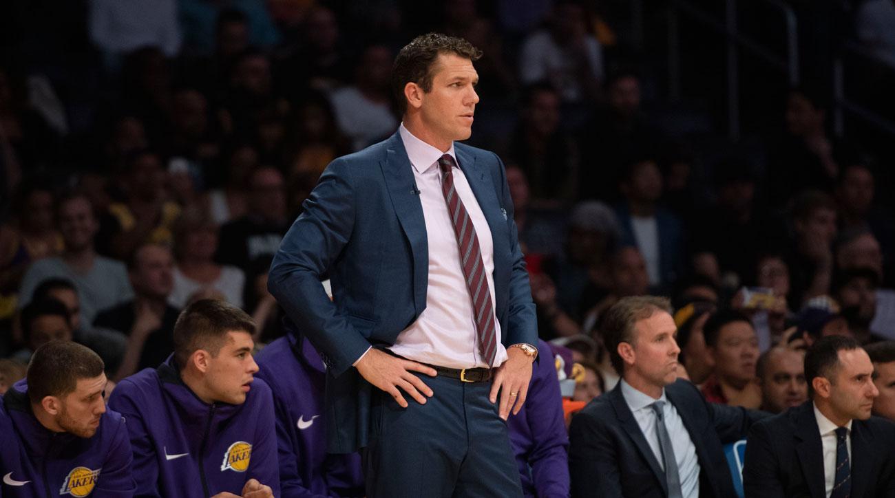 Magic Johnson says Luke Walton's job security not in jeopardy