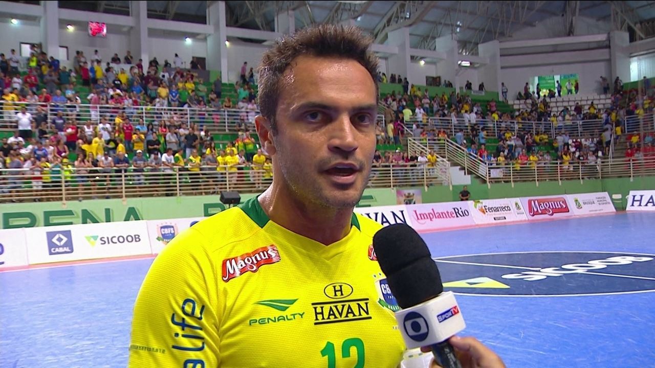 Jogador de futsal Falcão declara que se aposentará