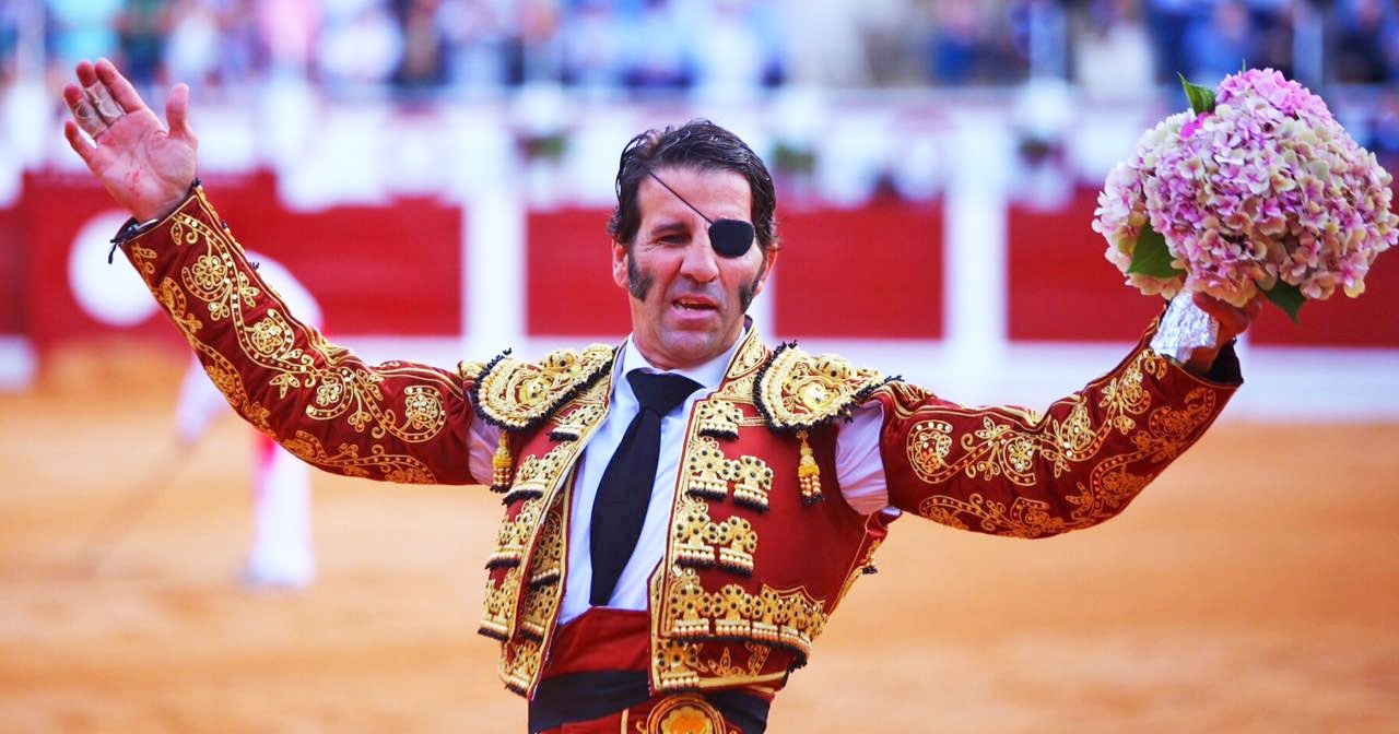 Polémica entrega del Premio de Tauromaquia a Padilla