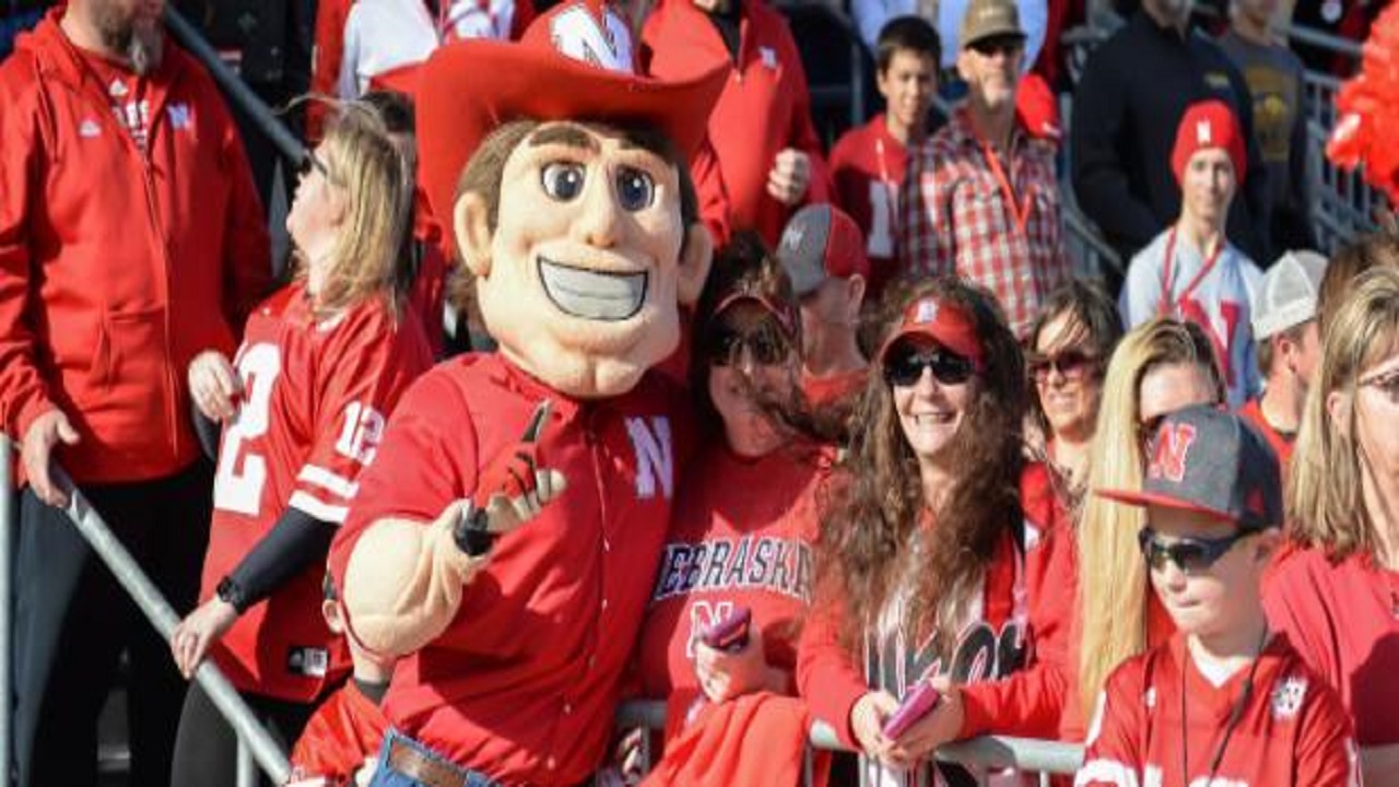 Nebraska football impresses 2021 defensive tackle recruit
